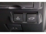 ■AC100V電源■ 車の中で、コンセントが使えます。便利ですね。