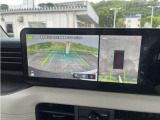 アラウンドビューモニター付きで楽々駐車