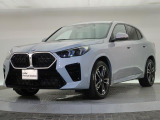 一目で伝わるBMW特有のスポーティーなプロポーションは、BMWの走行性能を生み出すのに欠かせない要因の一つです。細部まで拘りぬいたお車をぜひ一度ご覧ください!