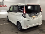 スライドドアなら狭い駐車場でもドアをぶつける心配がありません。ステップが低く乗り降りもしやすいです。