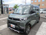 デリカミニ G プレミアム 4WD 