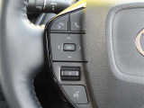 ブルートゥースに接続すれば、スマホに入れている音楽が聞けたり運転中に電話がかかってきてしまった場合もハンドルから電話を取ることができます!