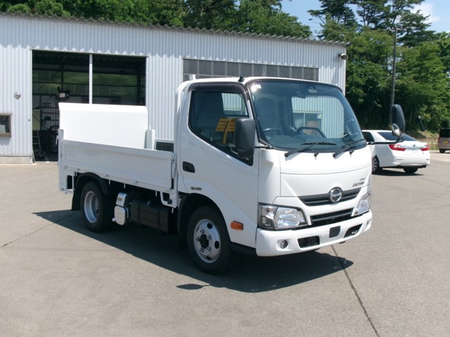 デュトロ 4.0 全低床 ディーゼル 4WD 