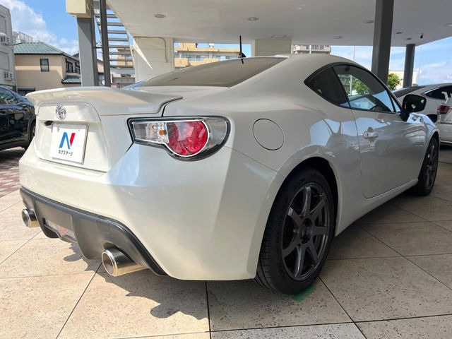 トヨタ 86 2.0 GT の中古車詳細 (44,900km, サテンホワイトパール