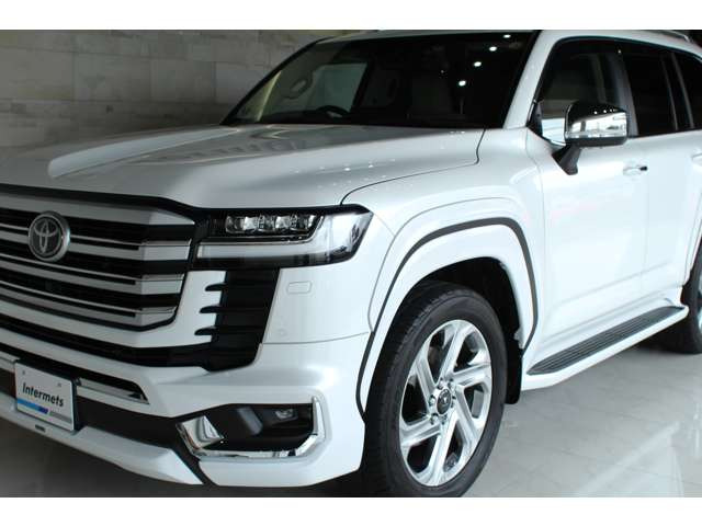 トヨタ ランドクルーザー300 3.5 ZX 4WD の中古車詳細 (1,000km