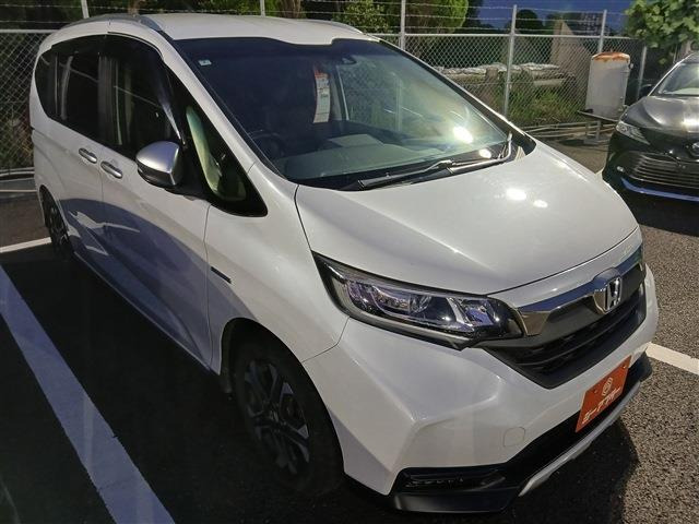 フリード+ 1.5 ハイブリッド クロスター ホンダセンシング ワンオーナー 純正8型ナビ...