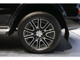 メルセデスの認定中古車「サーティファイドカー」では、万一お車が故障した場合も、ご購入後1年間もしくは2年間※は走行距離にかかわらずメルセデス・ベンツ正規サービスネットワークで無料修理いたします