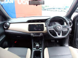 周りが見やすく運転しやすいお車です♪