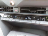 オートエアコンで車内はいつでも快適です♪