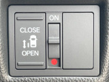 【パワースライドドア】スマートキーや運転席のスイッチでスライドドアの開閉が可能♪電動だから力を入れてドアを開ける必要が無く、小さいお子様でも、重い荷物を持っている時もラクに開け閉めできます♪