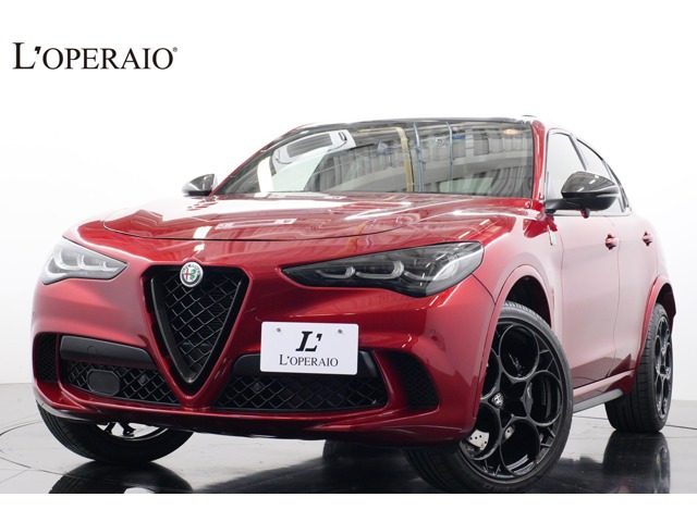 ステルヴィオ クアドリフォリオ スーペル スポルト 4WD 1オーナー 世界175台/国内2台
