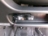 ETC車載器を装備しています。高速道路の料金所もストレスなく通行できます。
