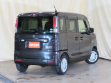 ■店頭のお車には、車検(保安基準品)OKのものでありましたらカスタマイズオプションも可能です。カスタマイズでおしゃれにドレスアップはいかがでしょうか?アルミのインチアップ等もご相談下さい。
