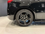 車両は屋内展示しておりますので天候に関係なくごゆっくりコンディションご確認頂けます。車両を倉庫へ保管している場合が御座いますのでご来店前に在庫確認頂けると幸いです。TEL072-784-8800