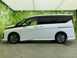 セレナ 1.4 e-4ORCE ハイウェイスターV 4WD 