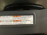 後ろが狭くてもサッと積める。途中で止められる安心のバックドア。後ろの駐車スペースが狭い時に重宝しますよ♪