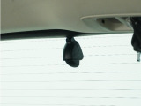 ◆リアにもドライブレコーダーを装備しております◆映像・音声などを記録する自動車用の装置です。もしもの事故の際の記録はもちろん、旅行の際の思い出としてドライブの映像を楽しむことができます。