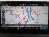 ナビゲーションはホンダ純正メモリーナビ!通信機能も備え、渋滞回避案内や天気情報の表示などのサービスがございます。