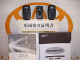 スマートキー&エンジンスターター付。取扱説明書とメンテナンスノートもあります☆品質評価シート付いてます!トヨタ認定中古車ライト!!