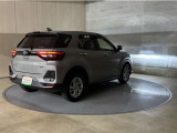 LEDヘッドランプです。十分な明るさを保ちつつも消費電力が少なく、バルブ寿命も長いのが特徴です。瞬時にMAXの光量を発揮するのもLEDならではです。