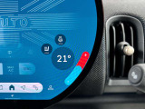 ステアリングヒーターと運転席助手席シートヒーター