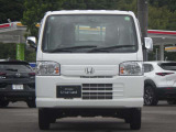年式相応ではありますが、ご納車時には出来る限りキレイに仕上げさせて頂きます。どうしても気になる所がありましたら、ご相談頂ければ、低価格にてお直し致しますので、お気軽にお申し付け下さい!