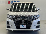 弊社では、全車『修復歴なし』のお車のみ取り扱っております。専任バイヤーによる厳選した仕入れの後、入庫後の車両チェックを行い、ネクステージが認定した高品質な中古車をご提供しております。