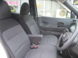 乗り降りしやすい運転席&フロアマット付き♪◎掲載後すぐに販売が決まってしまう場合もございますのでご来店前にお電話でご予約を頂ければ幸いです。