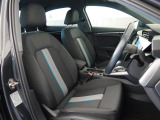 Audi車はどの車種も全てレザーハンドルです。そこにはAudiのこだわりがあり質感の高いレザーでしっかりと手に馴染み、高級感を演出します。