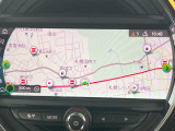 ●純正ナビ:一体感のあるナビは、高級感ある車内を演出してくれます。Bluetooth再生などオーディオ機能も充実しておりますので、運転もより楽しめます♪