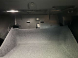 グローブボックス内にETC車載器を搭載しております。