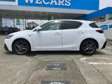 CT 200h Fスポーツ