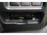 ETC機能に加え、渋滞回避支援や安全運転支援のサービスが受けられるETC2.0を装備!