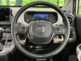 【純正革巻きステアリング】上質な革を使用することで、手にしっかり馴染みとても運転しやすいハンドルです♪