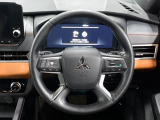 【純正革巻きステアリング】上質な革を使用することで、手にしっかり馴染みとても運転しやすいハンドルです♪