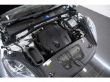 2.0L 直列4気筒DOHCターボ、265ps/40.8kgm、全長&times;全幅&times;全高mm 4726&times;1927&times;1606mm、車両重量 1940kg