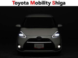 フロントフォグランプ装着車です。車両周辺も明るく見やすく照らしますので夜間走行も快適です。