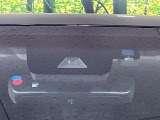 【トヨタセーフティセンス】走行中に前方の車両等を認識し、衝突しそうな時は警報とブレーキで衝突回避と被害軽減をアシスト。より安全にドライブをお楽しみいただけます。