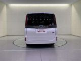 60項目5000部品が対象のトヨタディーラー保証だからこその安心。1年間走行距離無制限のロングラン保証付き!