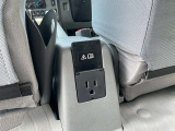 車内で電化製品が使用できますので便利です。