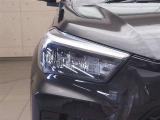 LEDヘッドライトです。とても明るいので、夜間の走行や悪天候でも安心です。しかも長寿命!