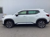 スタイリッシュで、先進的なスタイリングです。