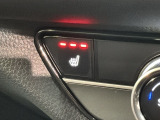フロント両席にはシートヒーターが付いています!寒い日に便利な装備ですね。