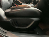 電動シート、運転者に合わせてシート位置を2個設定できます。