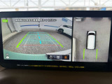 アラウンドビューモニターが付いているので、駐車時等に便利です。