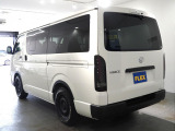 【新車/ハイエースバンDX/ディーゼルターボ2.8L/両側スライドDドア】ベッドキッド装着済み♪