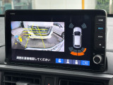 バックカメラのお写真です。障害物センサーが装備されておりますので、安全に駐車が行えます♪