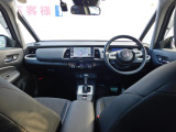 視界性が良く、広々とした空間で運転できます