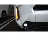 暗闇でも前方をくっきりと照らしてくれるライトです。夜の運転でも安心ですね。