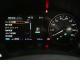 視認性の良いメーターパネル☆カラーディスプレイには運転をサポートするさまざまな情報を表示します☆